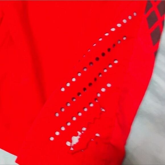 Athletic Sports Shorts - AND1 - Size: Large (0880) - Picture 5 of 6